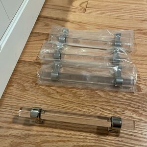 Set of 4 crystal drawer pulls